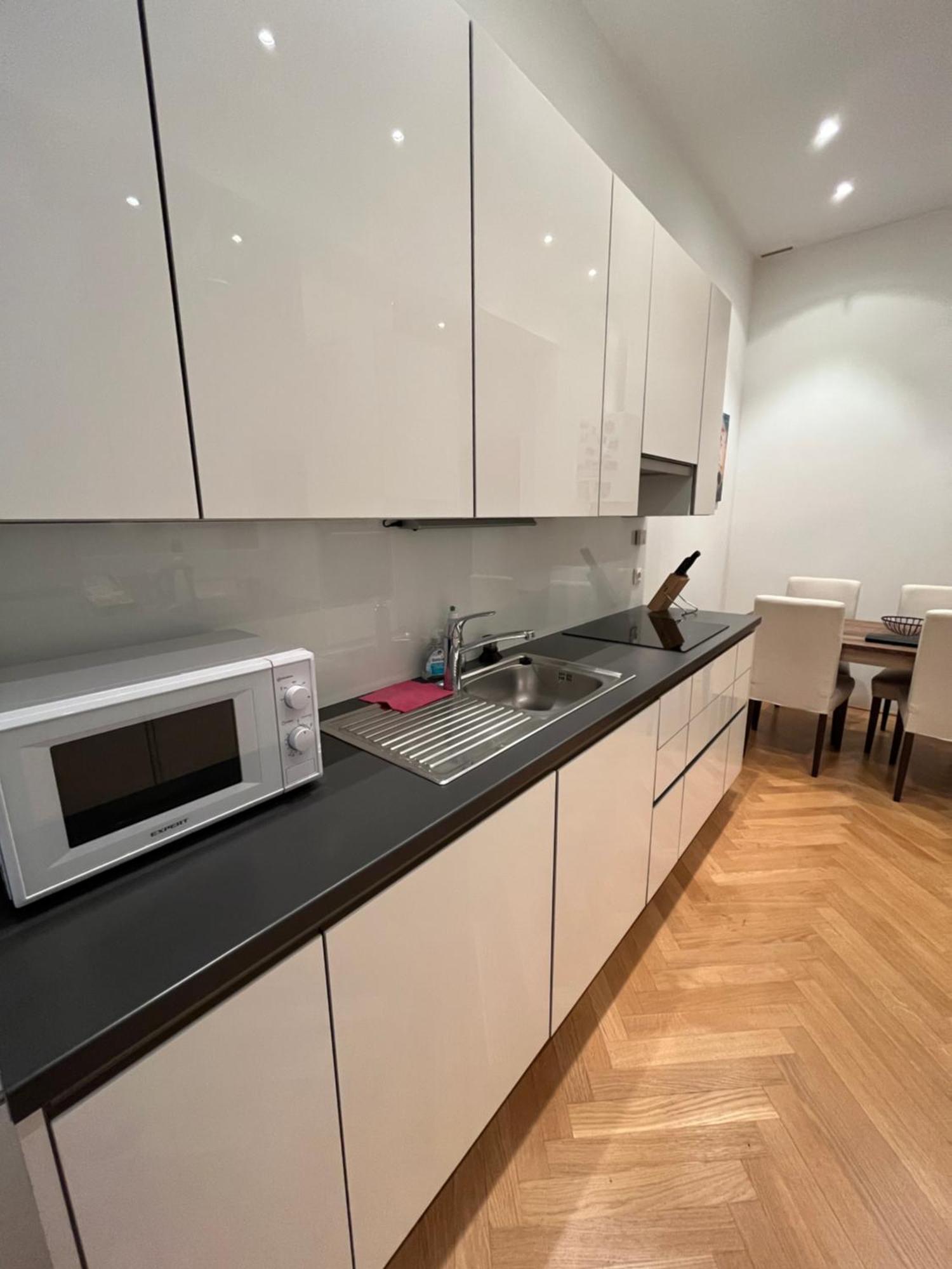 Quiet Apartment Next To Belvedere & Central Station Viena Exterior foto